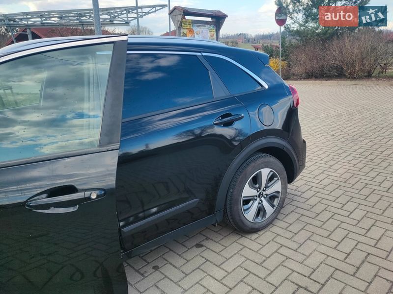 Позашляховик / Кросовер Kia Niro 2021 в Житомирі фото 3 Позашляховик / Кросовер Kia Niro 2021 в Житомирі