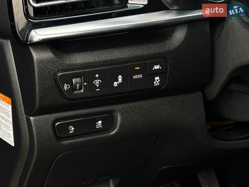 Внедорожник / Кроссовер Kia Niro 2020 в Львове