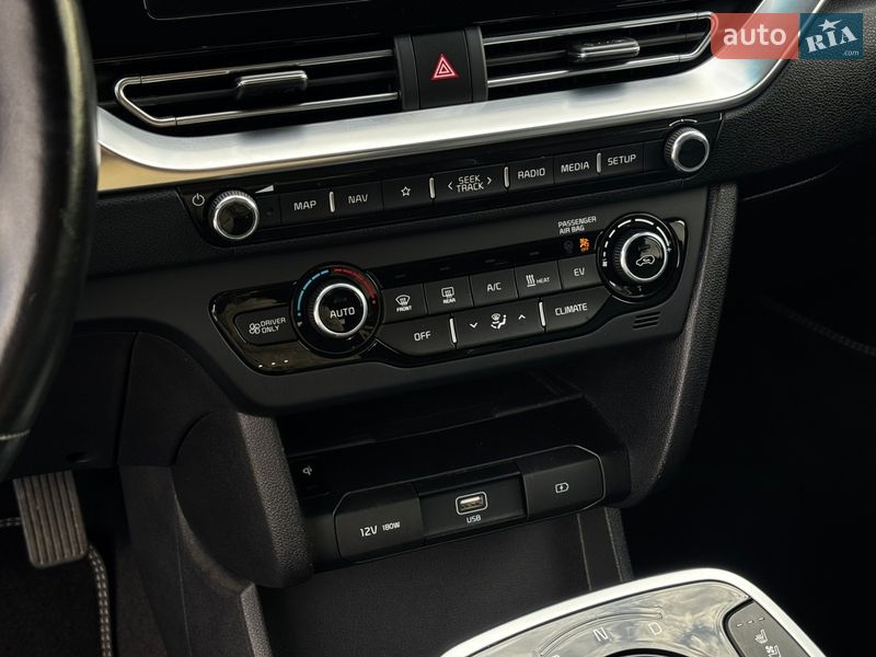 Внедорожник / Кроссовер Kia Niro 2020 в Львове