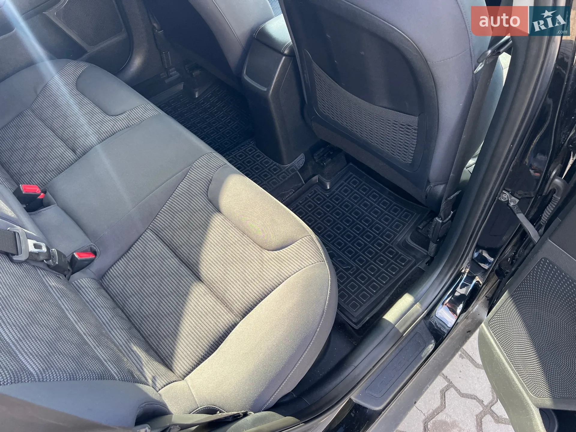 2018 Kia Niro - мініатюра 37