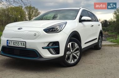 Внедорожник / Кроссовер Kia Niro 2020 в Днепре