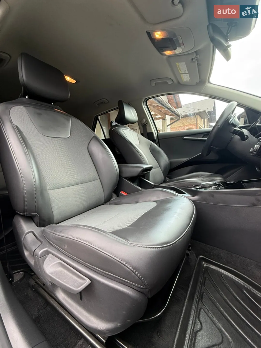 2023 Kia Niro - мініатюра 18
