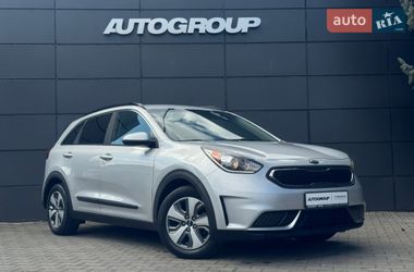 Внедорожник / Кроссовер Kia Niro 2017 в Одессе