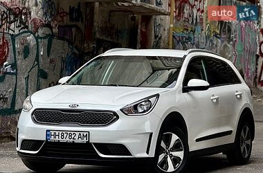 Внедорожник / Кроссовер Kia Niro 2018 в Одессе