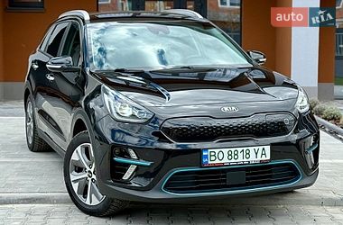 Позашляховик / Кросовер Kia Niro 2019 в Тернополі