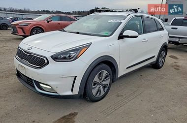 Позашляховик / Кросовер Kia Niro 2018 в Івано-Франківську
