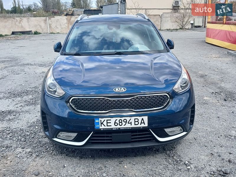 Внедорожник / Кроссовер Kia Niro 2018 в Днепре