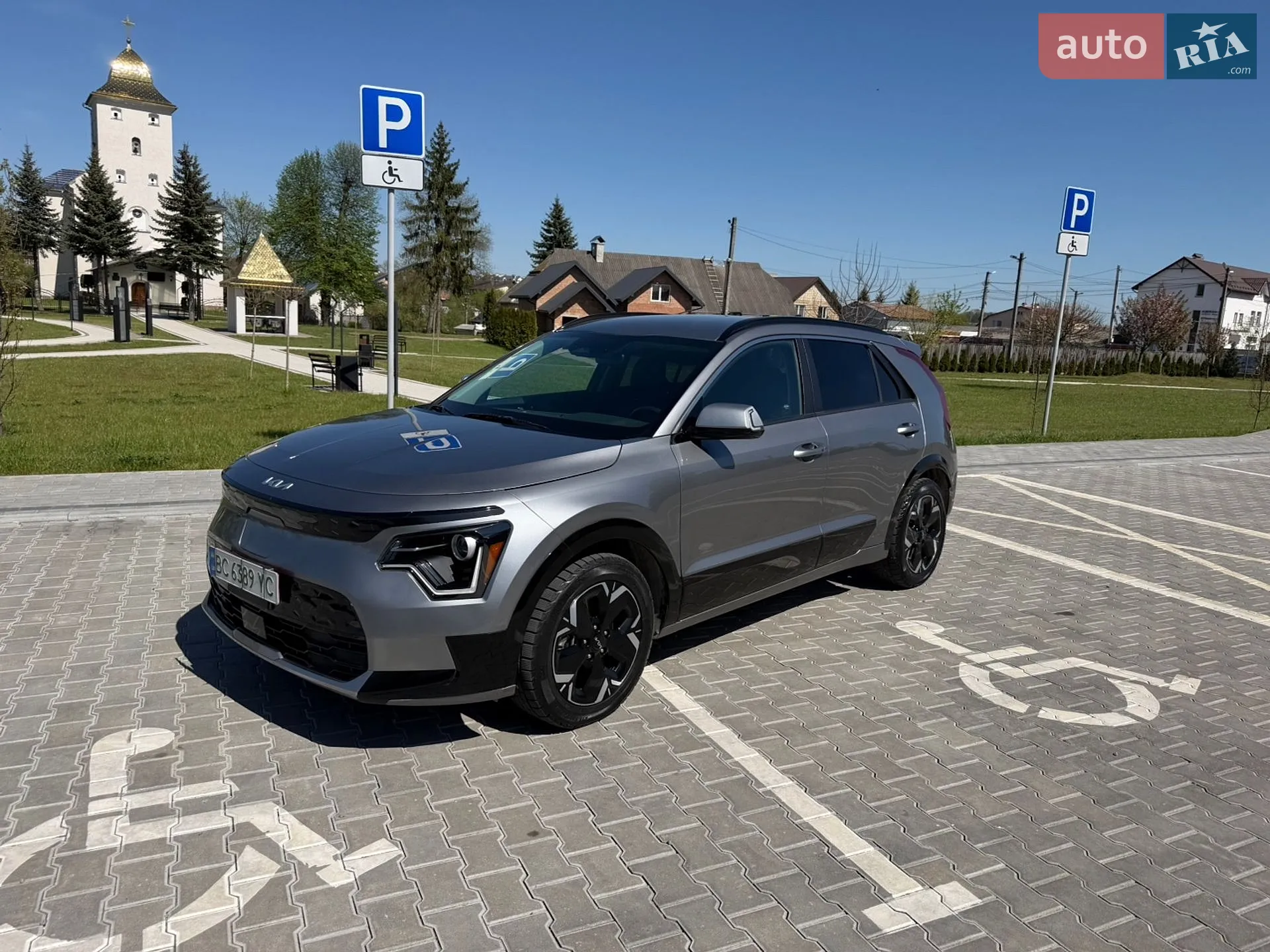 2023 Kia Niro - фото 1