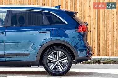 Внедорожник / Кроссовер Kia Niro 2021 в Львове