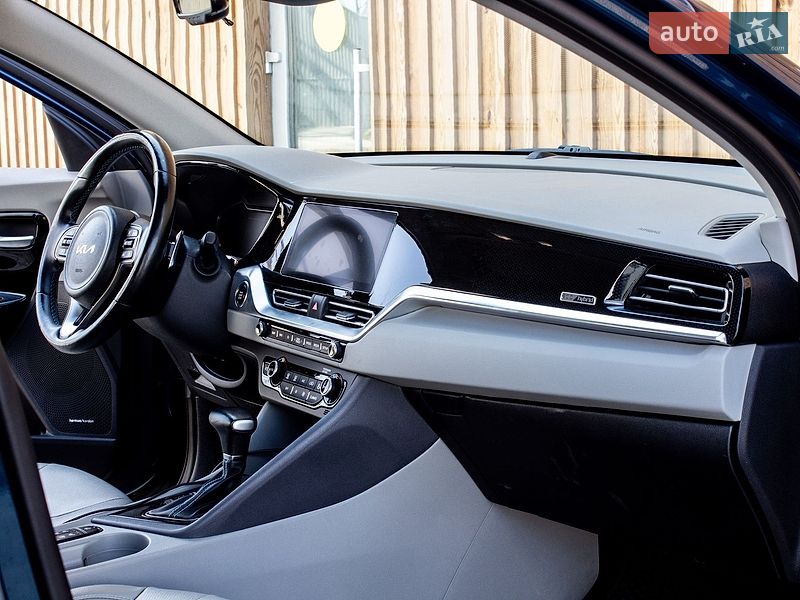 Внедорожник / Кроссовер Kia Niro 2021 в Львове