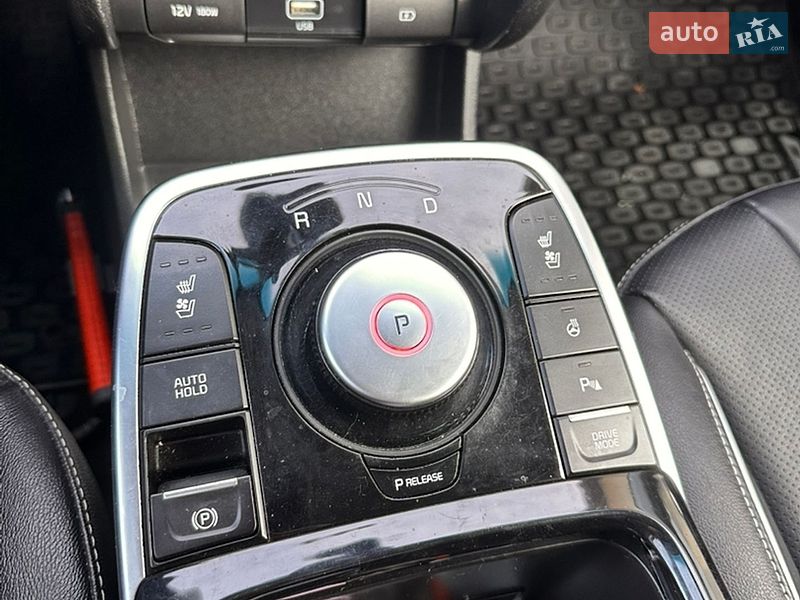 Внедорожник / Кроссовер Kia Niro 2020 в Львове