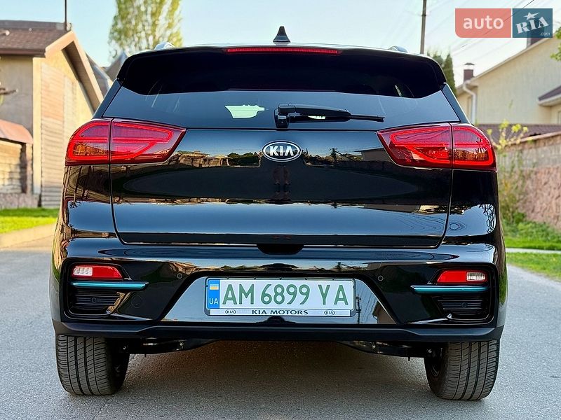 Внедорожник / Кроссовер Kia Niro 2020 в Киеве