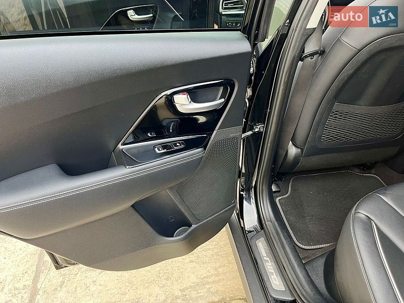 Внедорожник / Кроссовер Kia Niro 2020 в Бродах