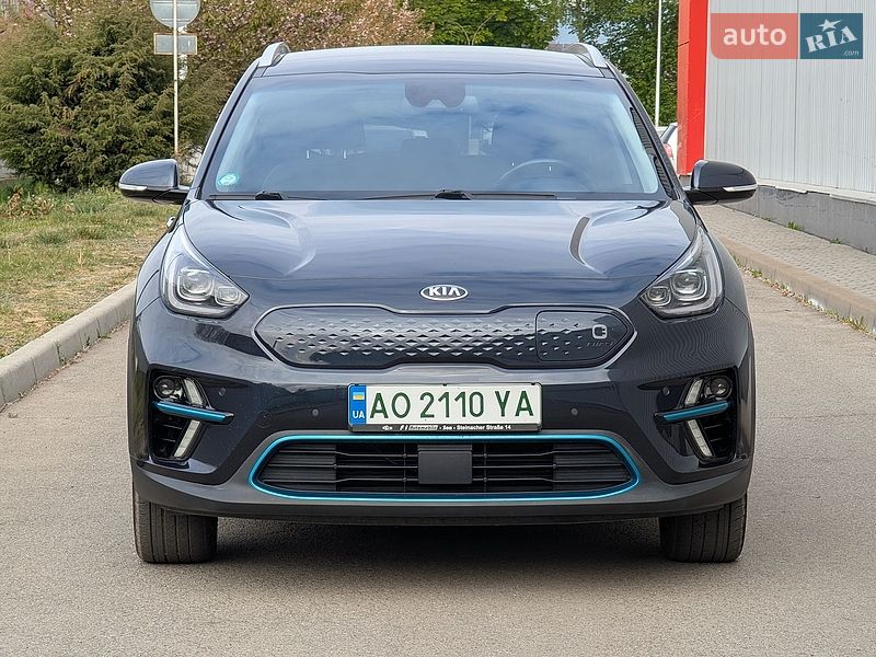 Внедорожник / Кроссовер Kia Niro 2019 в Сваляве