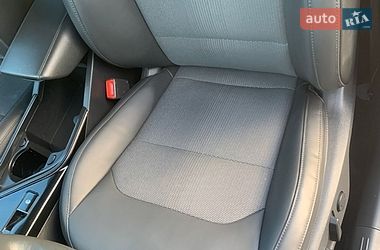 Внедорожник / Кроссовер Kia Niro 2023 в Ровно