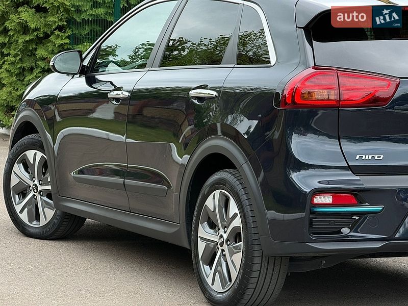 Внедорожник / Кроссовер Kia Niro 2020 в Ровно