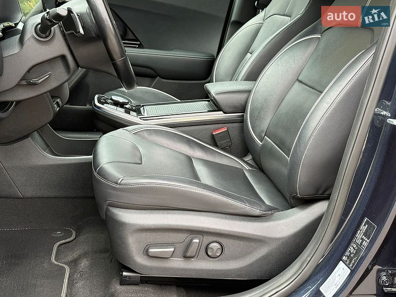 Внедорожник / Кроссовер Kia Niro 2020 в Ровно