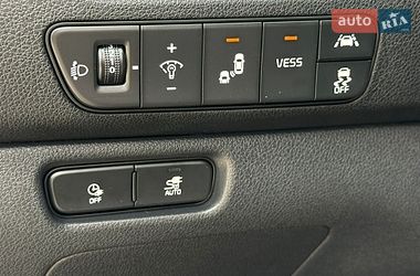 Внедорожник / Кроссовер Kia Niro 2020 в Ровно