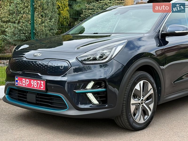 Внедорожник / Кроссовер Kia Niro 2020 в Ровно