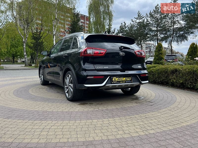 Внедорожник / Кроссовер Kia Niro 2018 в Львове