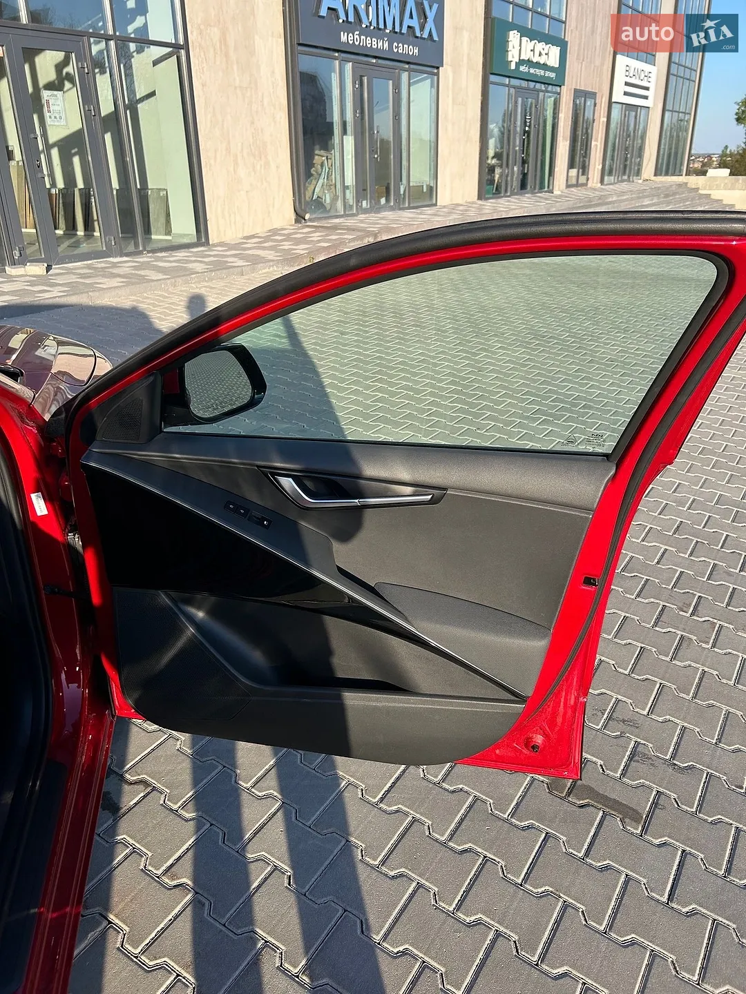2022 Kia Niro - мініатюра 34