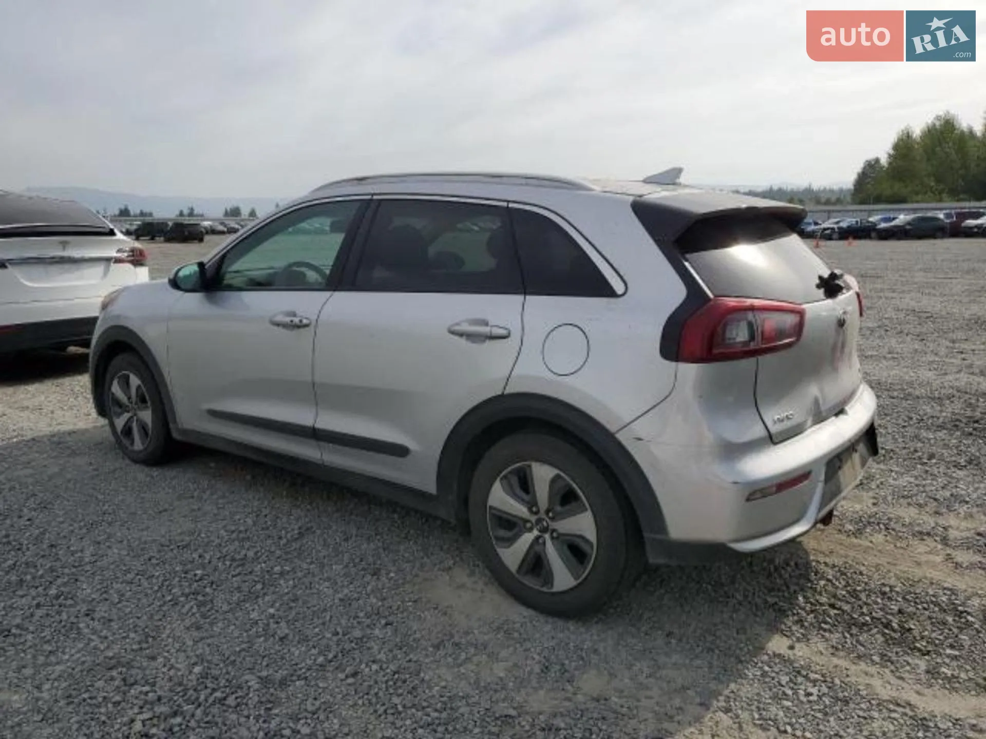 2016 Kia Niro - мініатюра 9