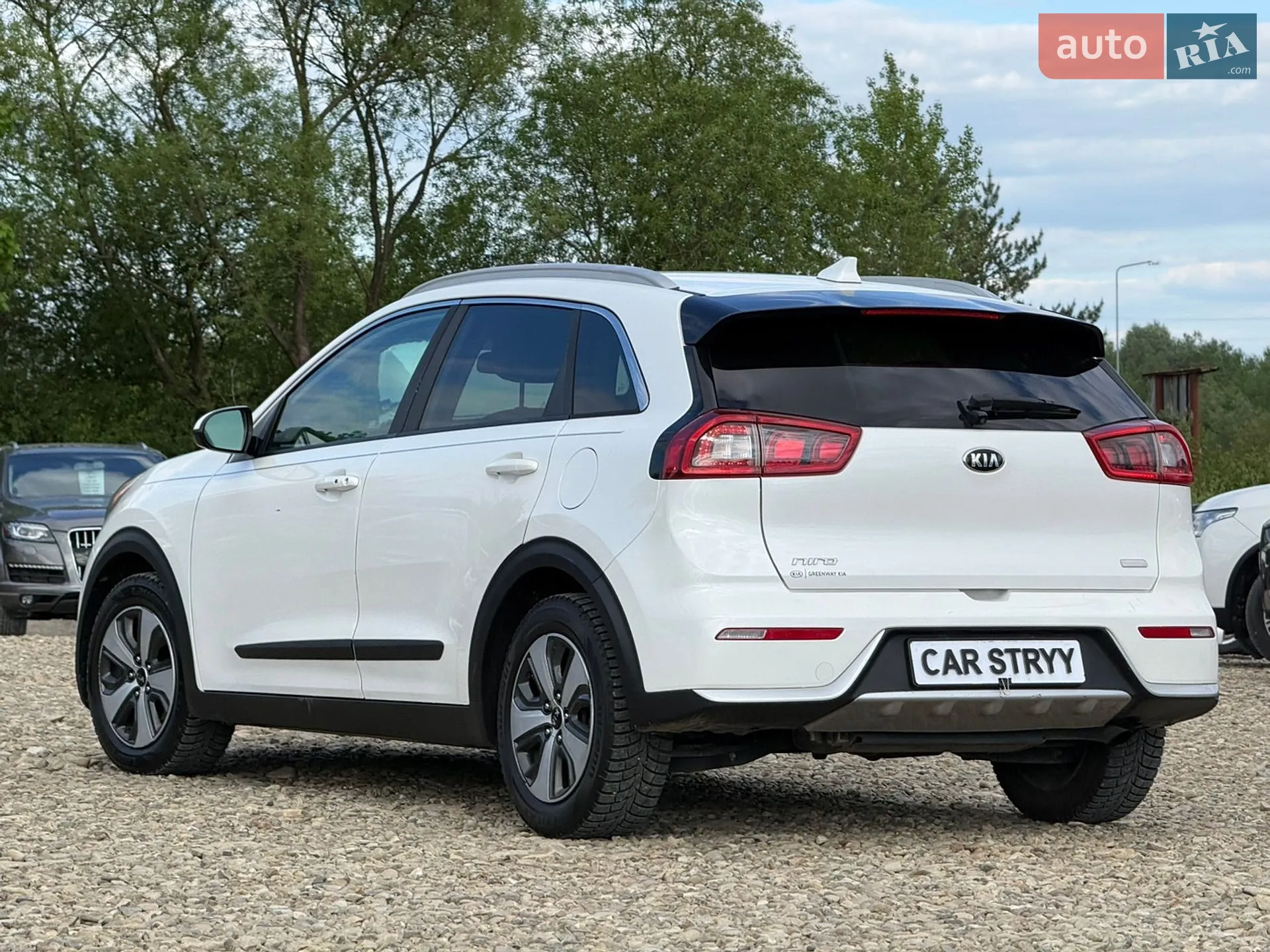 2017 Kia Niro - мініатюра 4