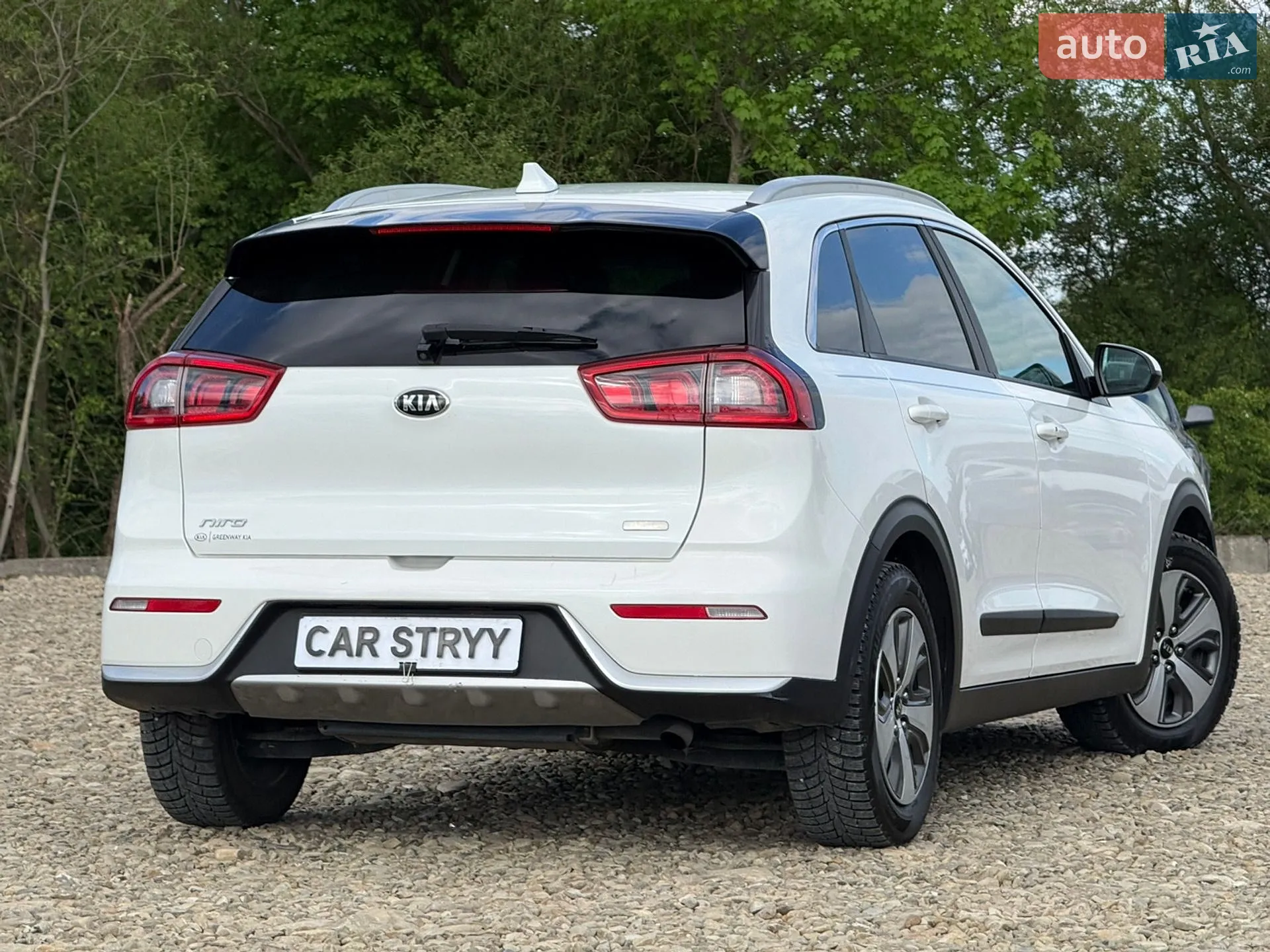 2017 Kia Niro - мініатюра 20
