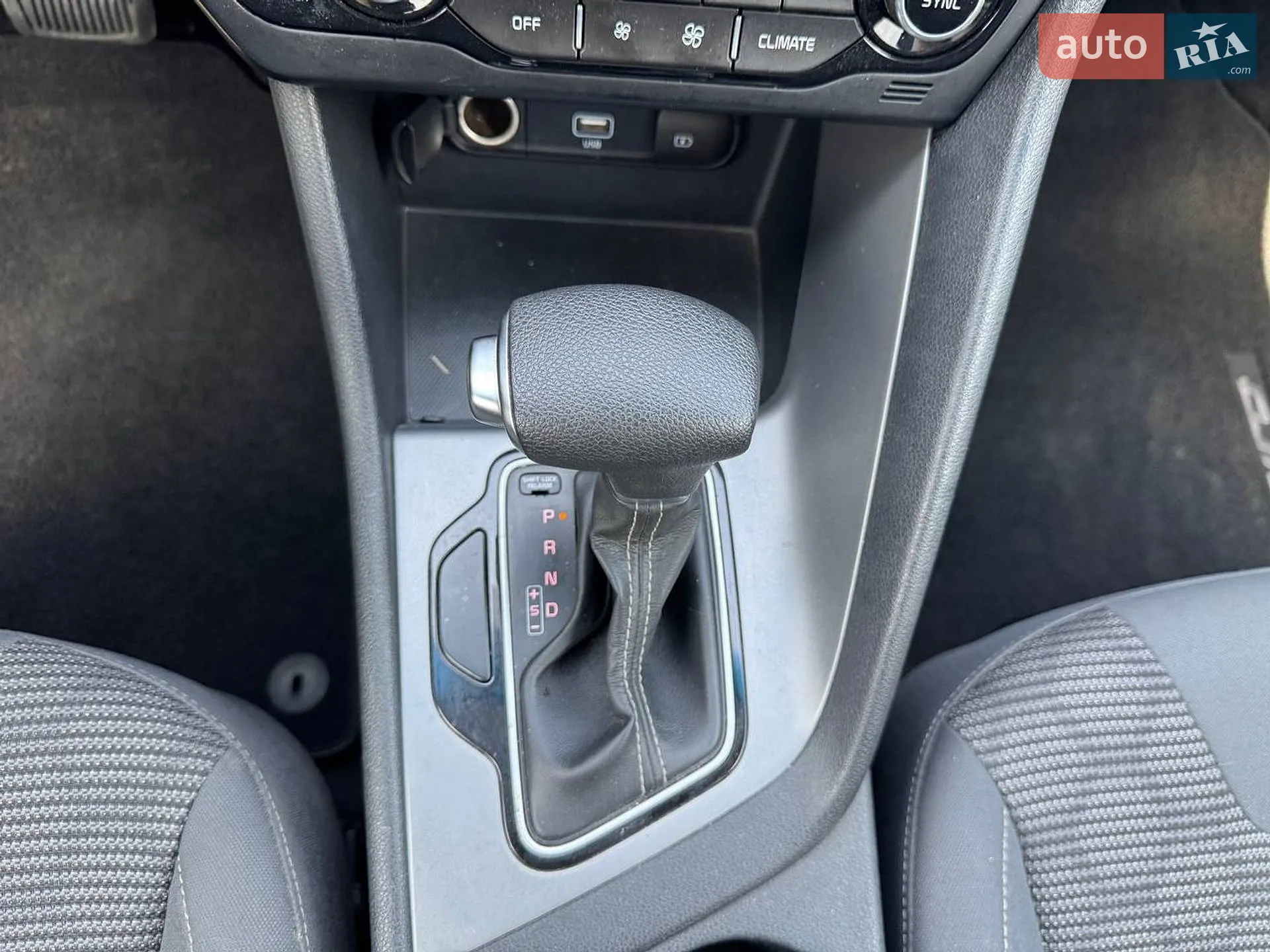 2019 Kia Niro - мініатюра 17