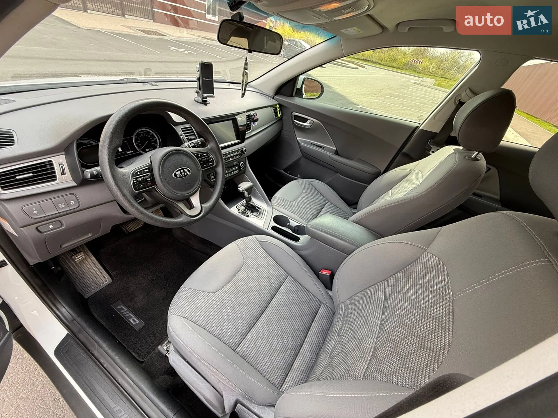 2019 Kia Niro - мініатюра 35