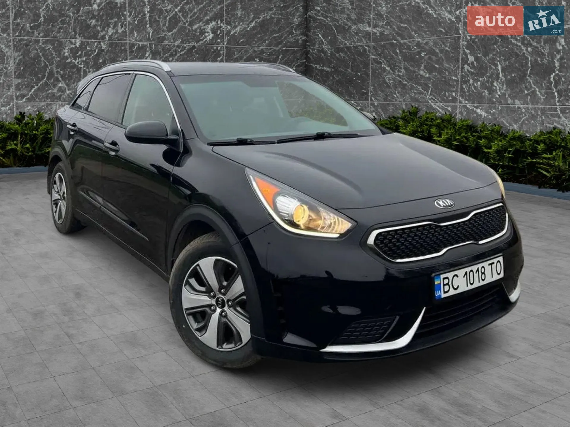 2017 Kia Niro - мініатюра 22