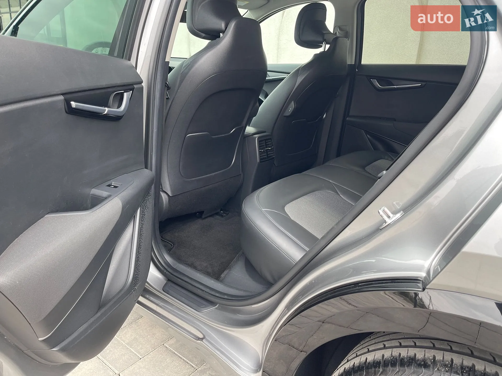 2023 Kia Niro - мініатюра 35