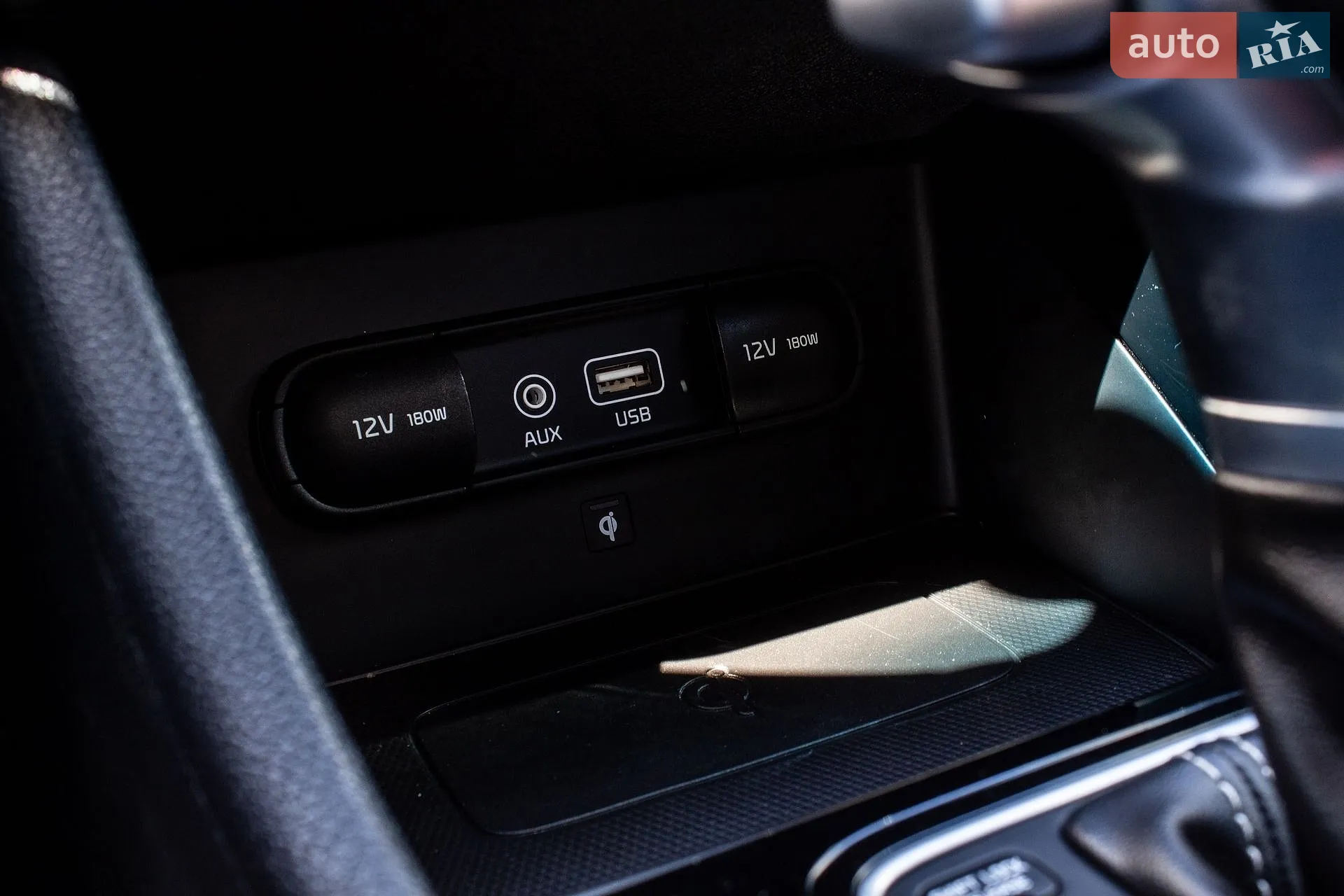 2017 Kia Niro - мініатюра 36