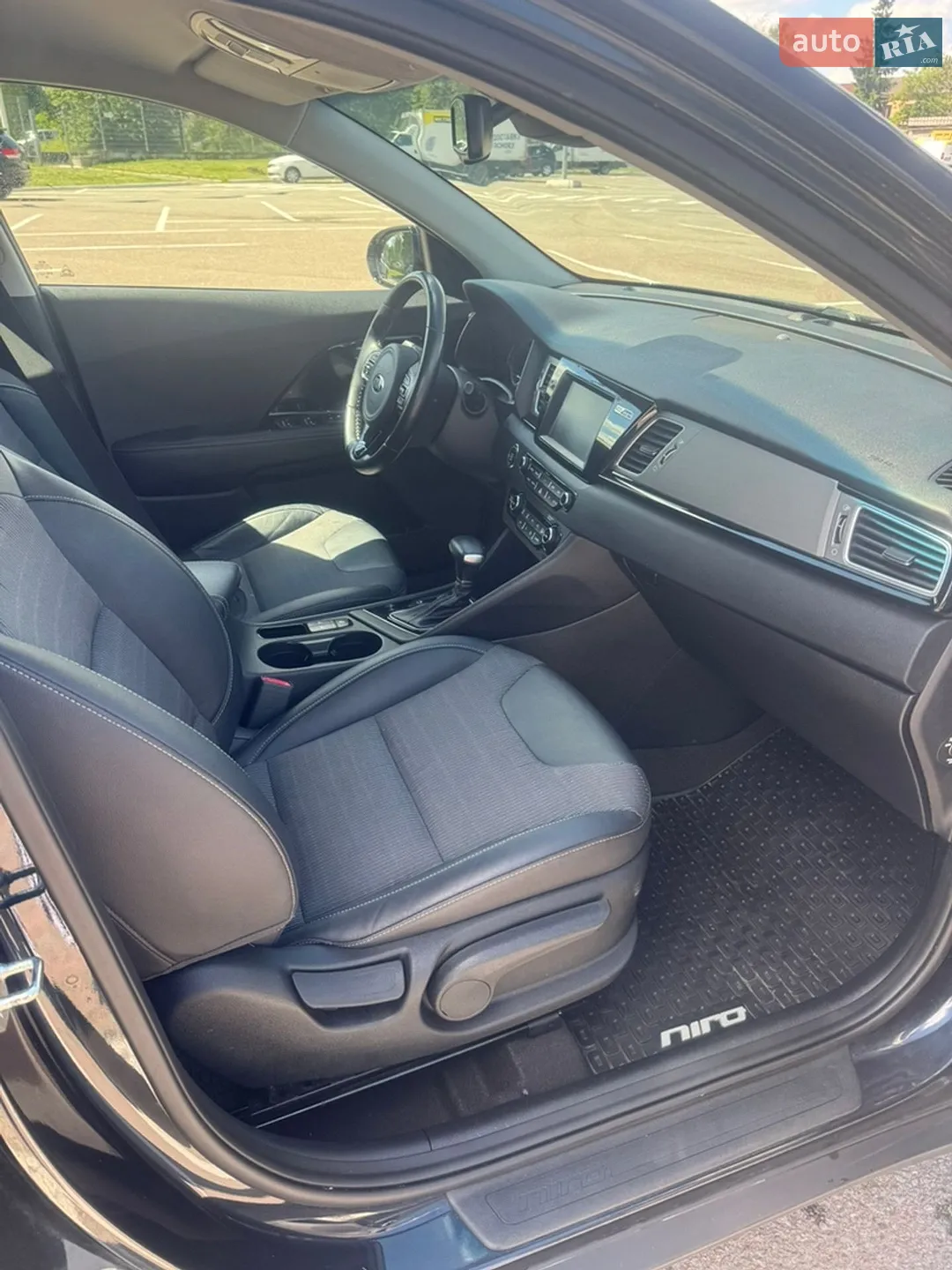 2017 Kia Niro - мініатюра 15