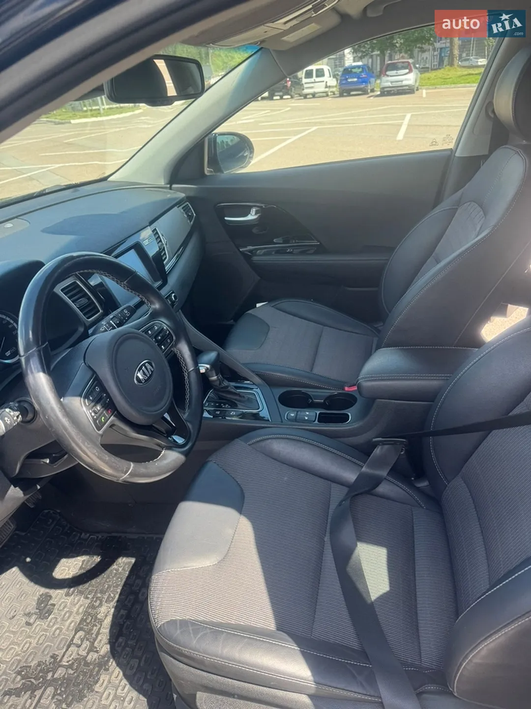 2017 Kia Niro - мініатюра 26