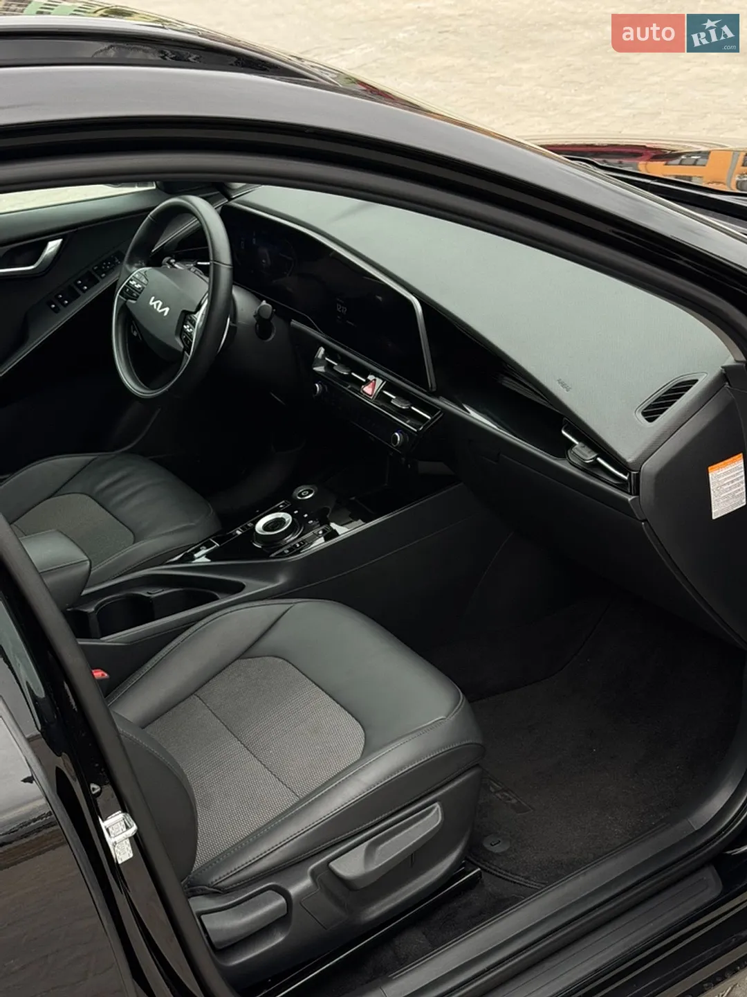 2023 Kia Niro - мініатюра 14