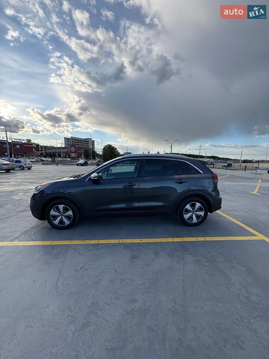 2017 Kia Niro - мініатюра 6
