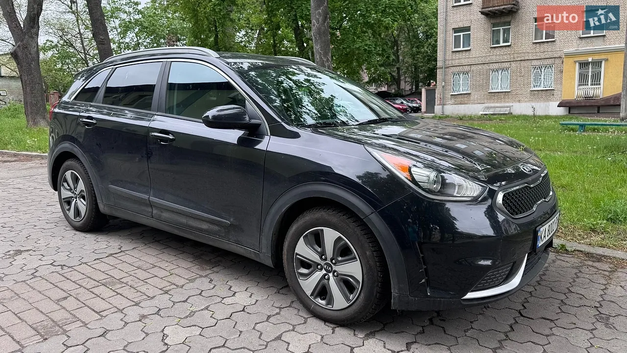 2016 Kia Niro - мініатюра 31