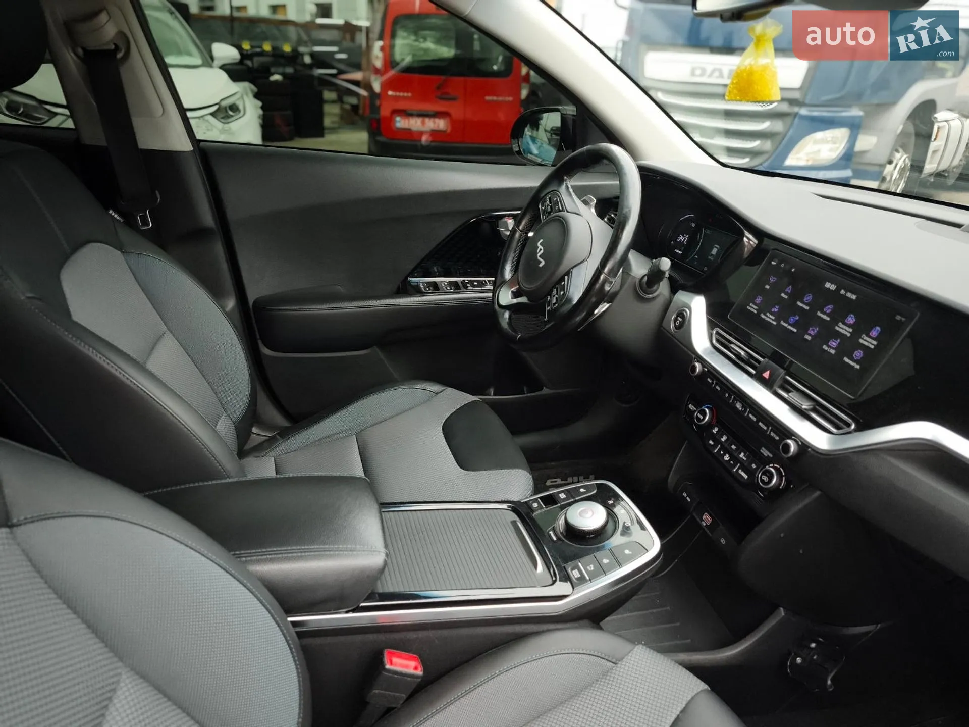 2022 Kia Niro - мініатюра 24