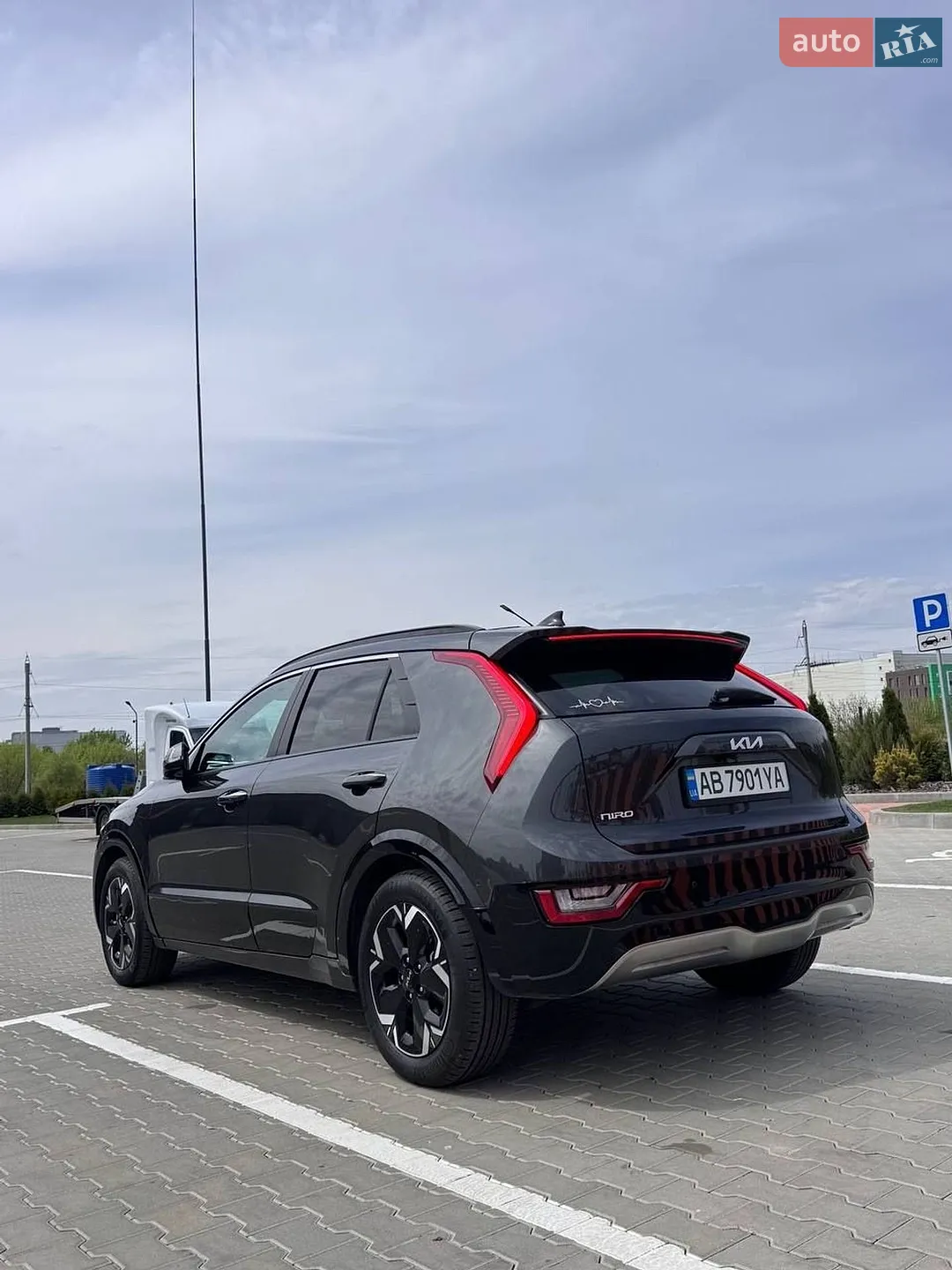 2023 Kia Niro - мініатюра 6