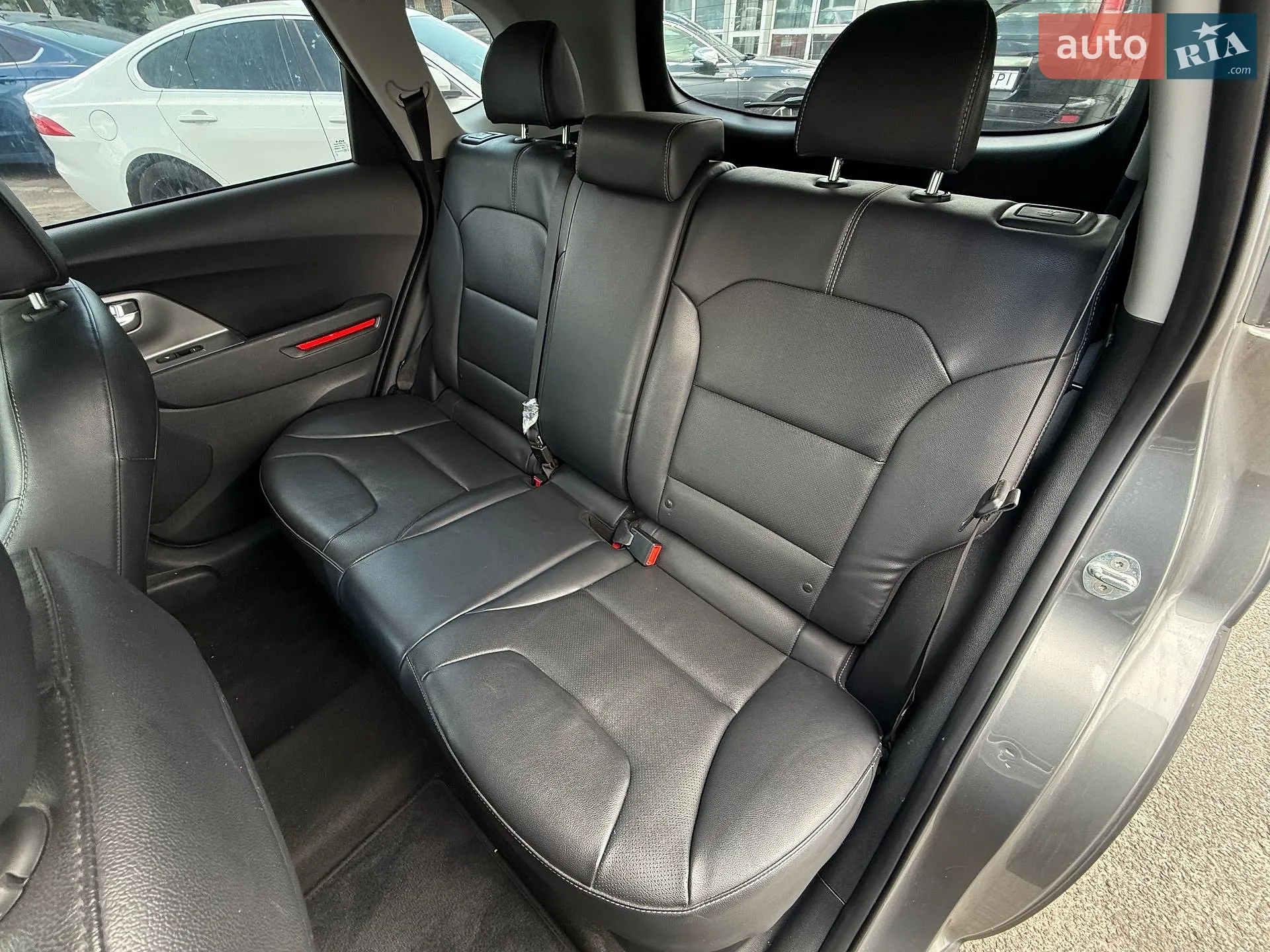 2022 Kia Niro - мініатюра 18