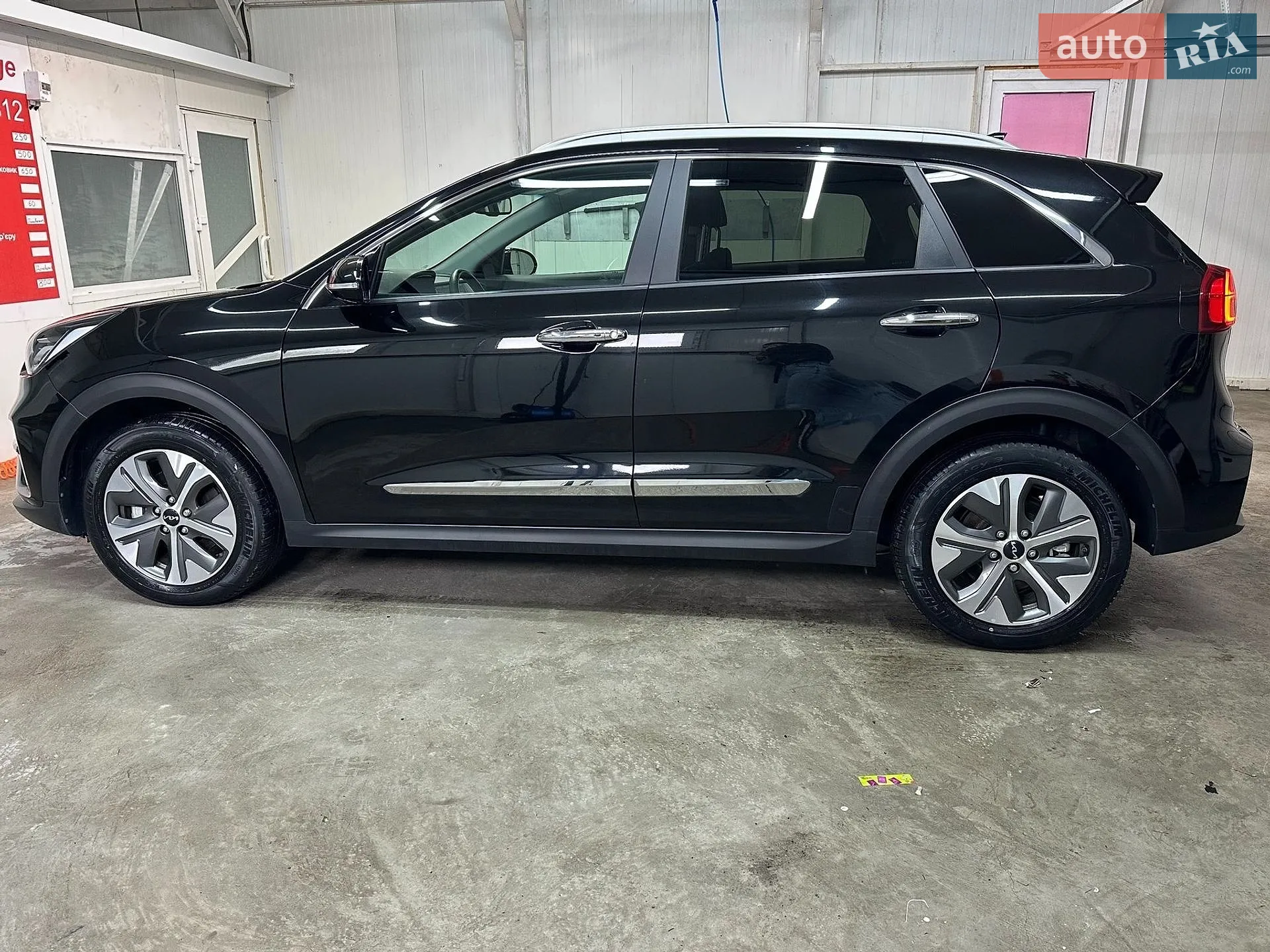 2022 Kia Niro - мініатюра 23