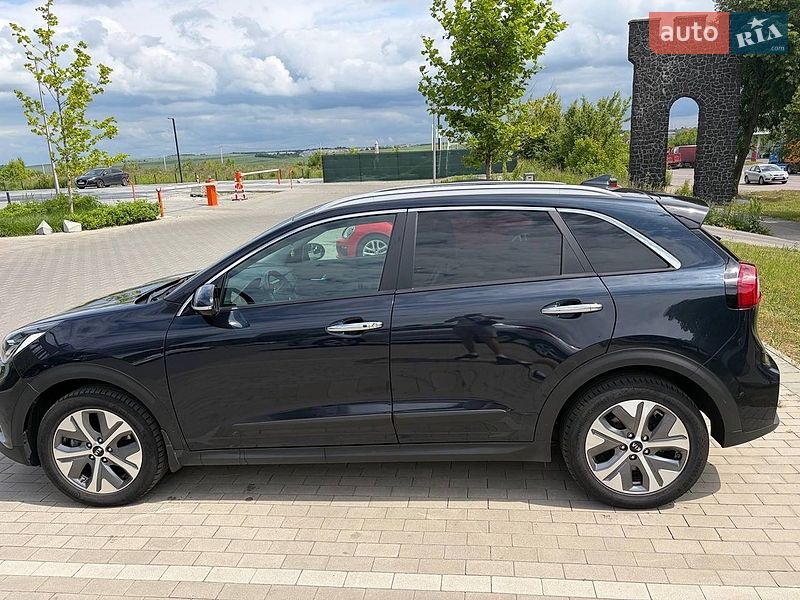 Внедорожник / Кроссовер Kia Niro 2019 в Киеве фото 3 Внедорожник / Кроссовер Kia Niro 2019 в Киеве