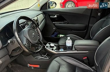Внедорожник / Кроссовер Kia Niro 2019 в Киеве фото 5 Внедорожник / Кроссовер Kia Niro 2019 в Киеве
