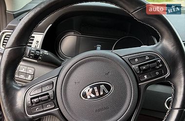 Внедорожник / Кроссовер Kia Niro 2019 в Киеве фото 8 Внедорожник / Кроссовер Kia Niro 2019 в Киеве