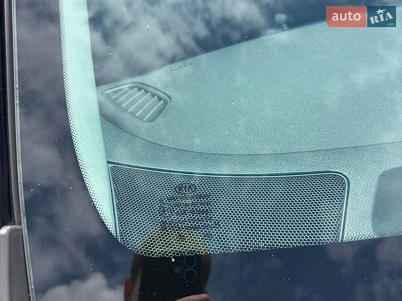 Внедорожник / Кроссовер Kia Niro 2019 в Киеве фото 29 Внедорожник / Кроссовер Kia Niro 2019 в Киеве