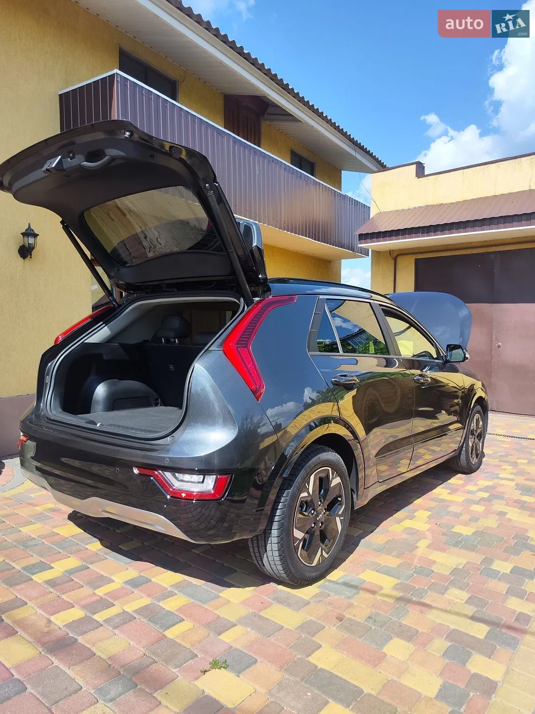 2023 Kia Niro - мініатюра 24