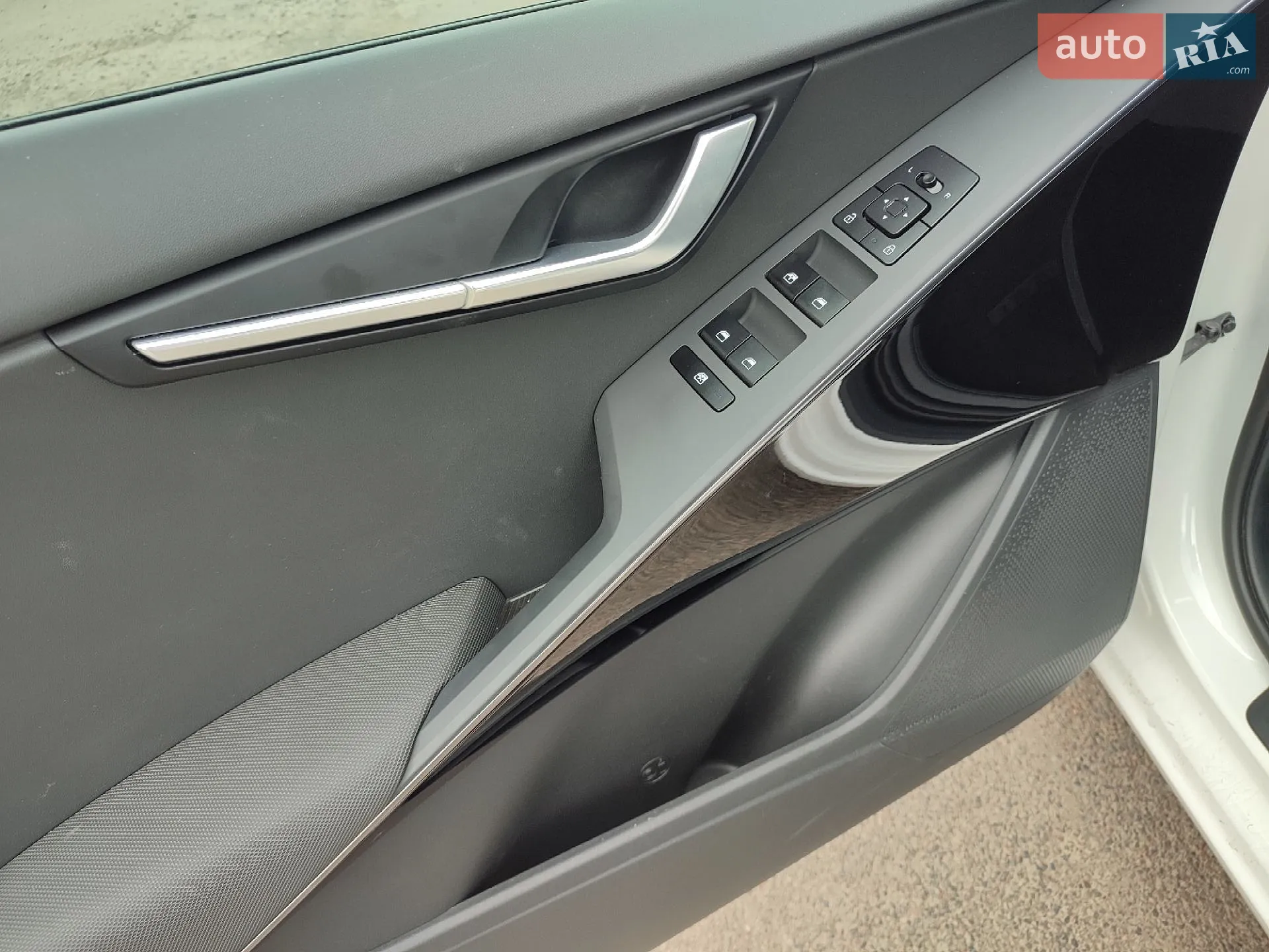 2025 Kia Niro - мініатюра 37