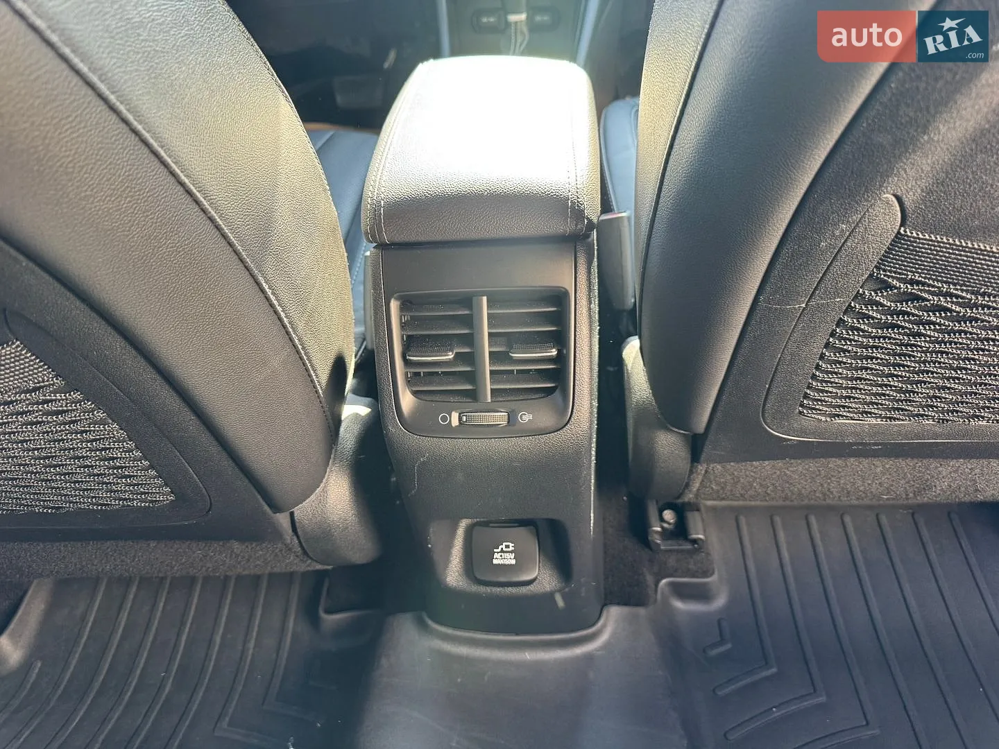 2017 Kia Niro - мініатюра 40