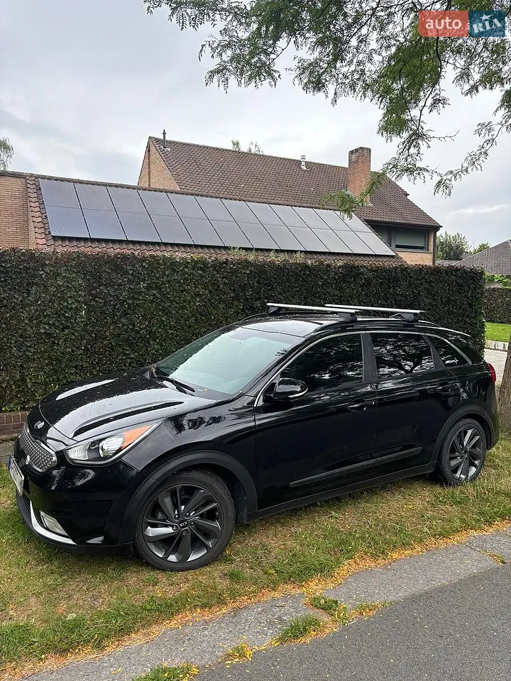 2017 Kia Niro - мініатюра 11